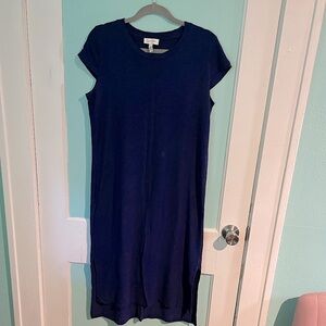 Stretchy blue dress